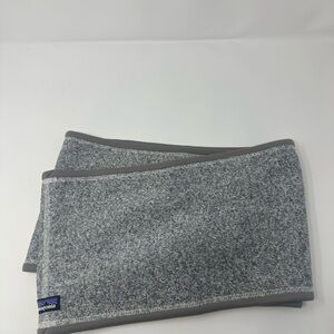 Patagonia Light Gray Fleece Neck Gaiter